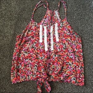Floral Knot-Front Tank