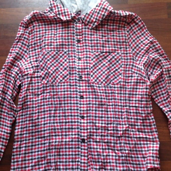 Top - Picture 2 of 4