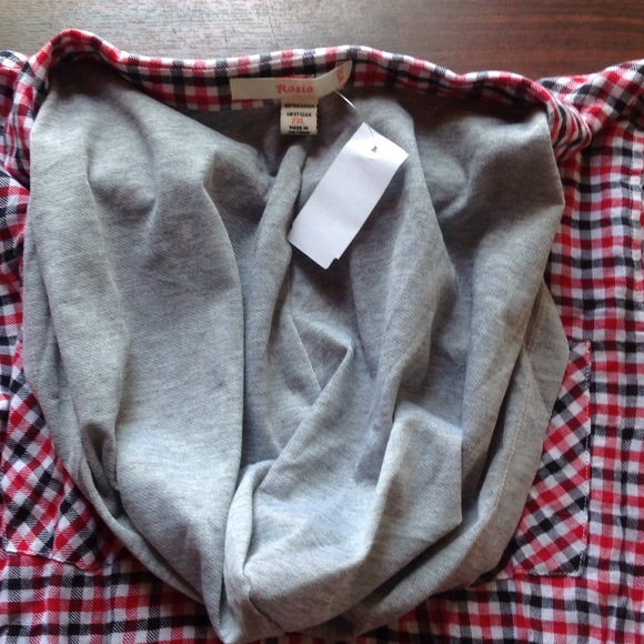 Top - Picture 3 of 4