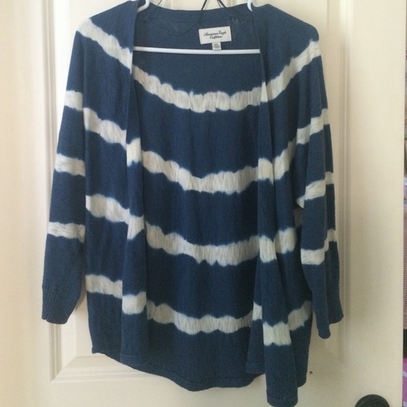 American Eagle cardigan