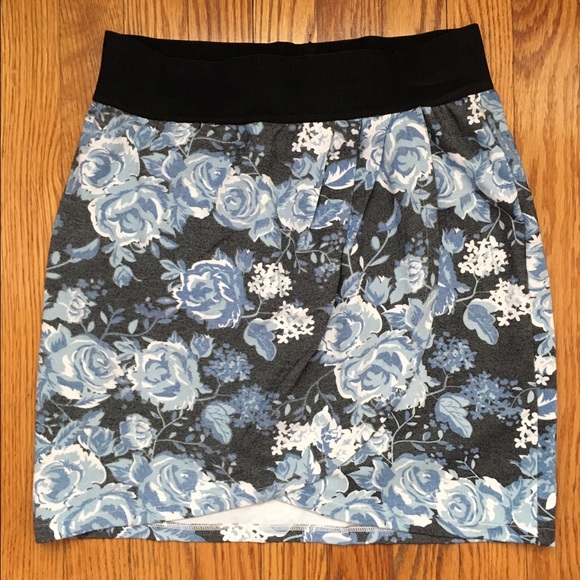Tulip skirt
