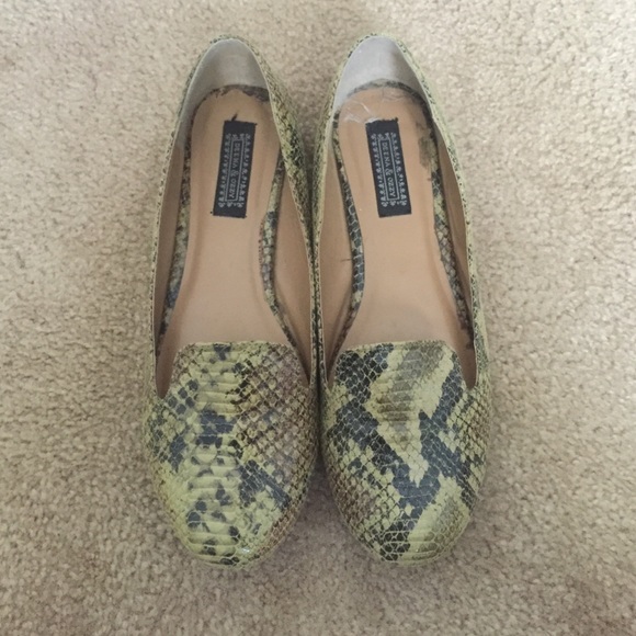 Snake print loafers