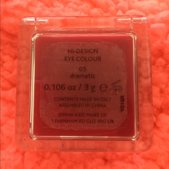 Turquoise Eyeshadow - Picture 3 of 4