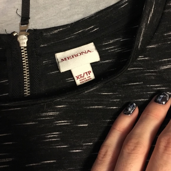 Merona black pull-over - Picture 3 of 3