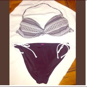 VS bikini