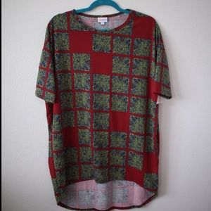 LULAROE Irma hi-low top