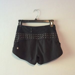 Lululemon Speed short reflective