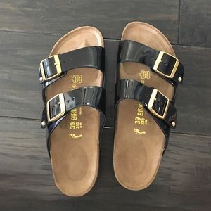 NWOT Birkenstock Sandals Size 39