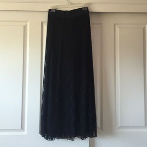 Black lace maxi dress