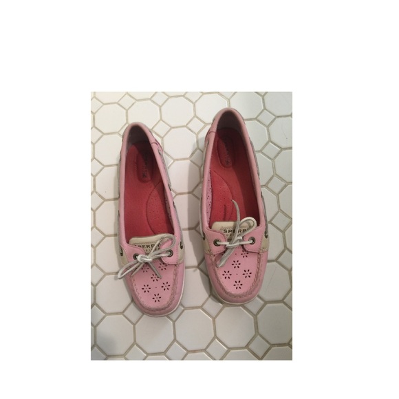 Pink sperry top siders
