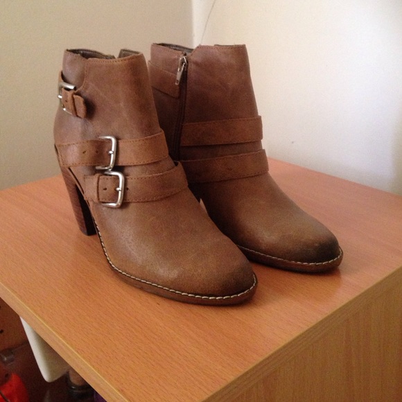Dolce vita booties