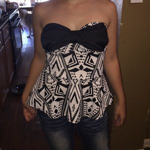 Super cute brand new form fitting strapless