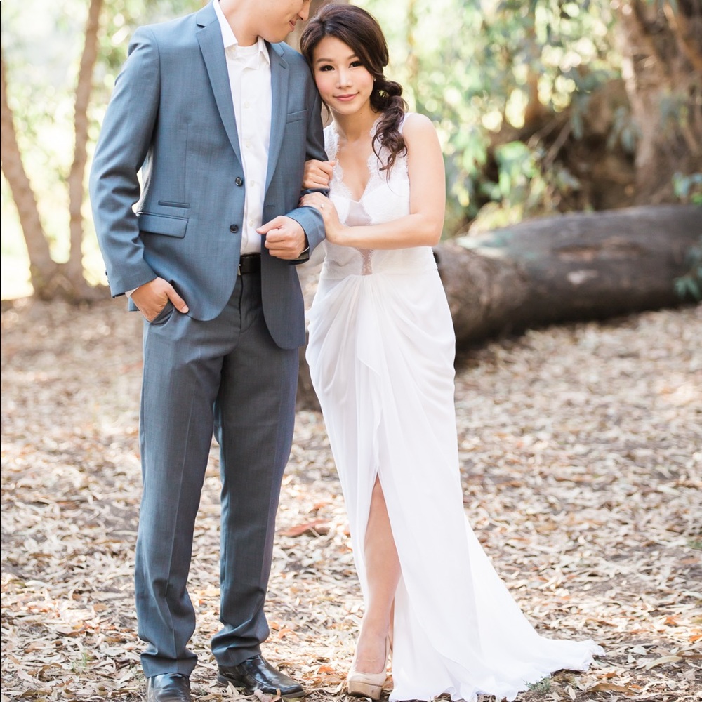 Bcbg white lace dress size 4