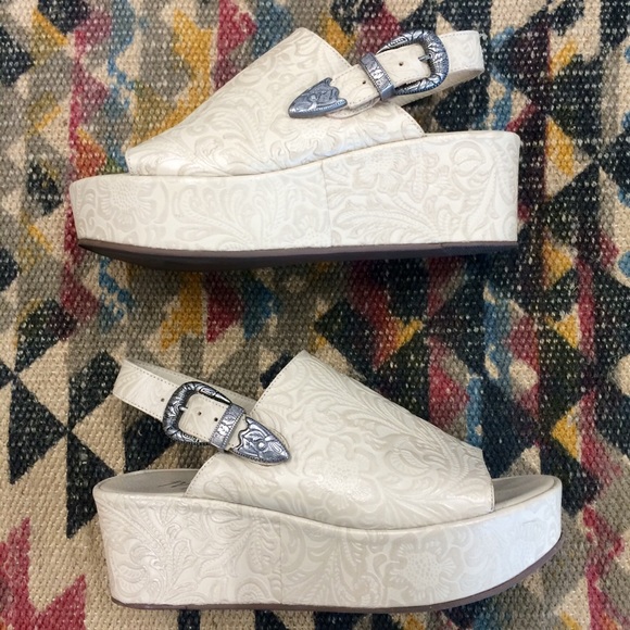 Matisse Bonaroo Sandal