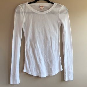 WHITE LONG SLEEVE