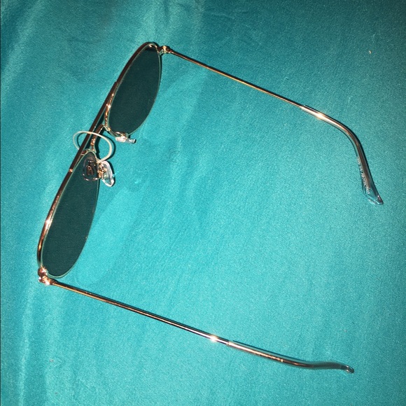 Sunglasses - Picture 3 of 3