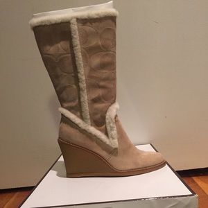 🍁FALL FLASH SALE🍁 Coach Boots