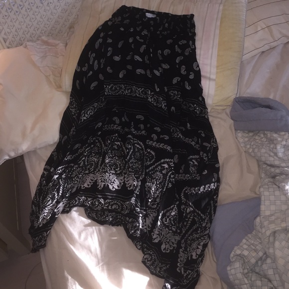 *sold on M* Boho maxi skirt