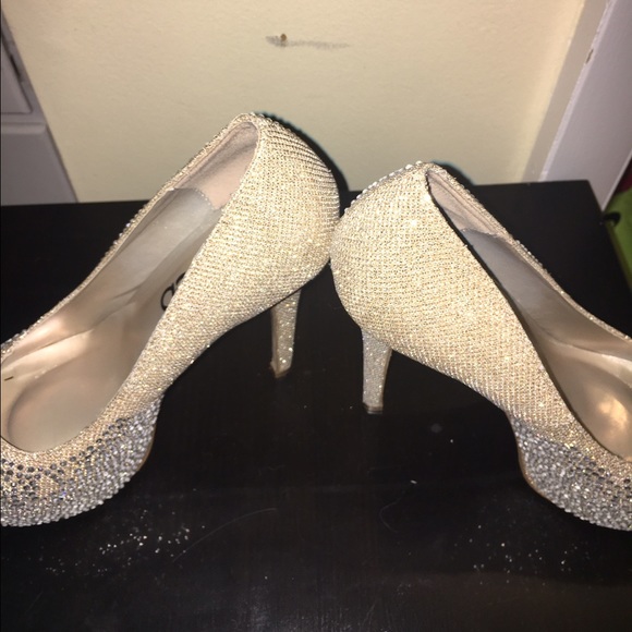 Rhinestone stilettos - Picture 2 of 4