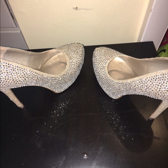Rhinestone stilettos - Picture 3 of 4