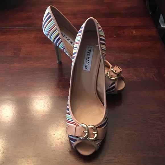 Steve Madden multi colored striped heels
