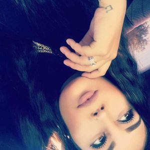 Meet your Posher, Kari