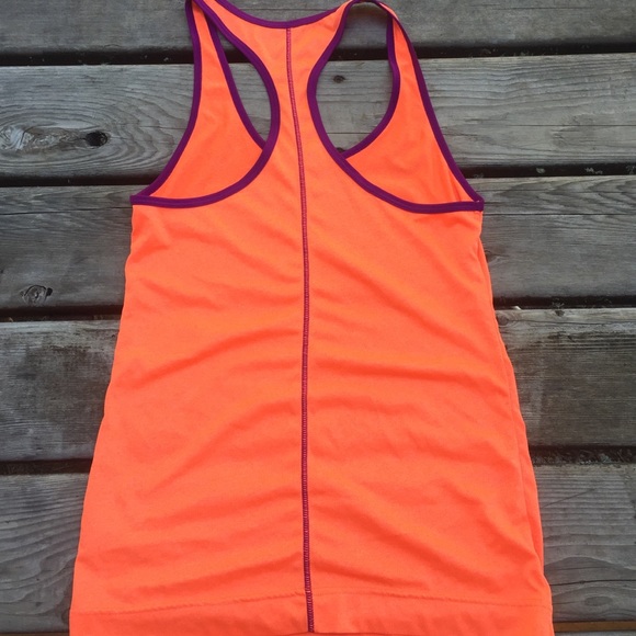 Champion Workout Tank - Picture 3 of 3