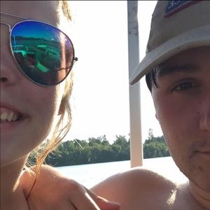 Meet your Posher, Adrian