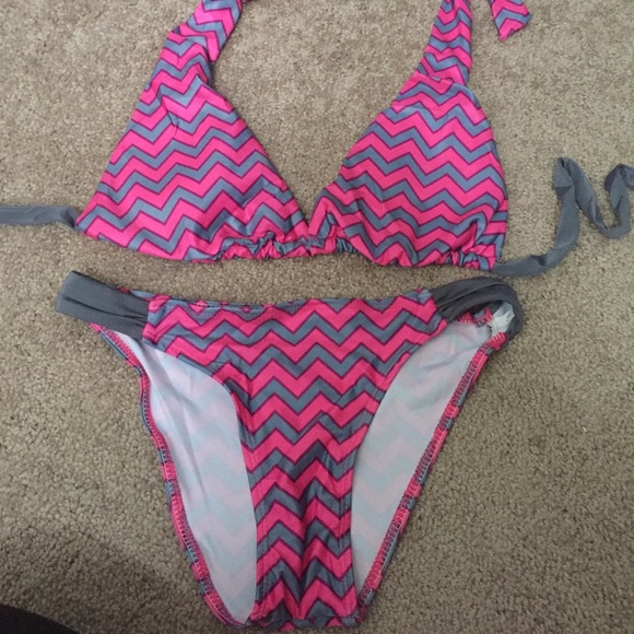 Bathing suit