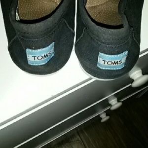 Black Toms
