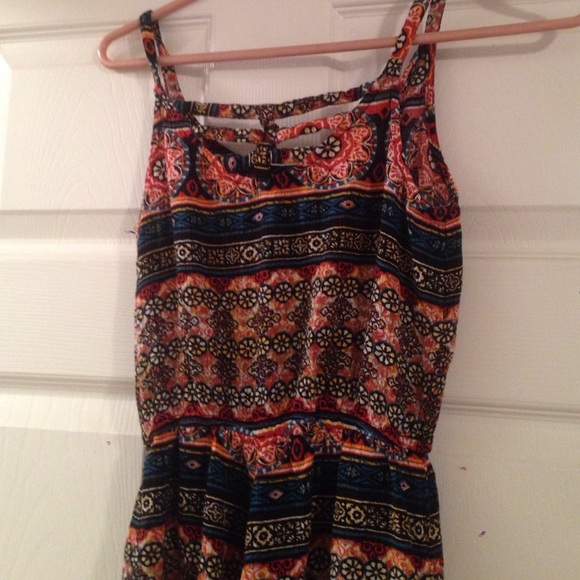 Colorful patterned romper - Picture 2 of 3