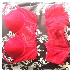 Victoria's Secret Very Sexy Corset and Garter Set