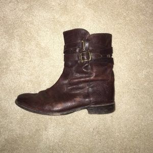 size 10 brown frye ankle boots