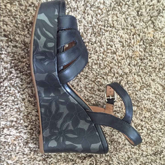 Wedges - Picture 2 of 4