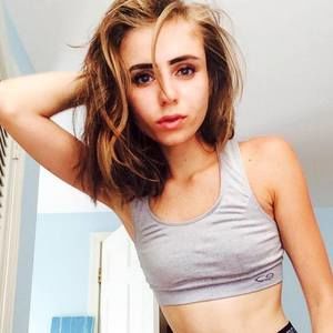 Meet your Posher, Molly