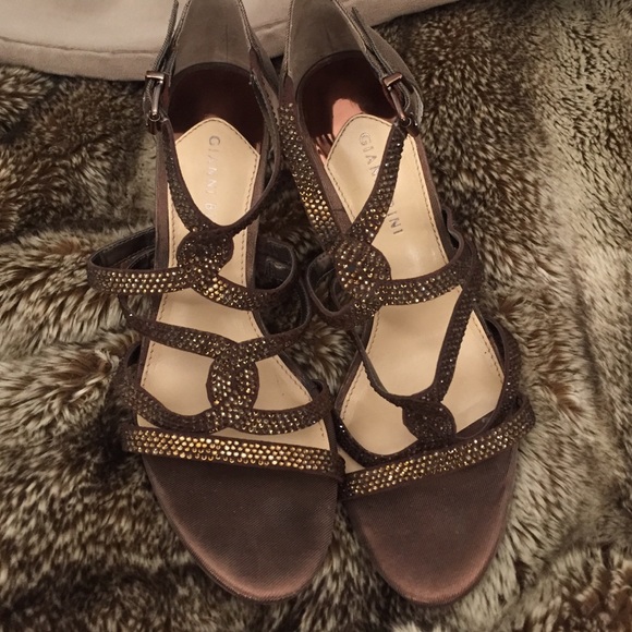 Gianni Bini bronze sparkly heels
