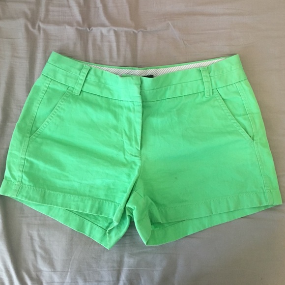 Green JCrew Chino Shorts - size 4, 3 inch inseam