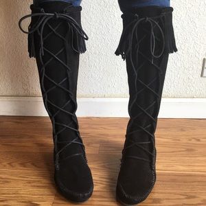 Minnetonka knee high hard sole lace up boots