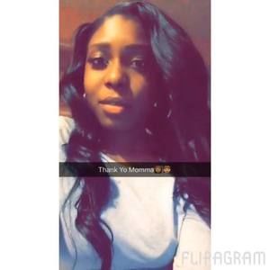 Meet your Posher, Macule