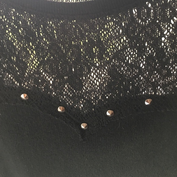 Sweater. - Picture 3 of 3