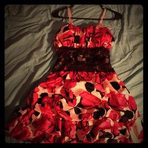 Gorgeous rose patterned dress