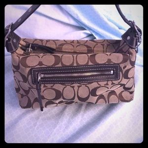 Coach shoulder handbag
