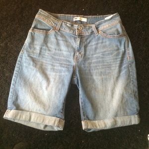Levi's Bermuda Jean shorts