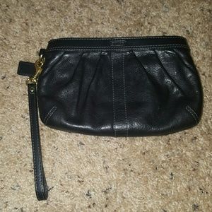 !!SOLD!! Black Leather Coach Wristlet