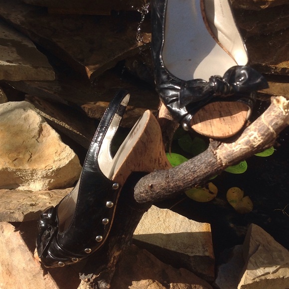 Me Too heels 7.5 - Picture 2 of 6