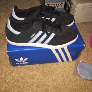 Adidas Samba Shoes
