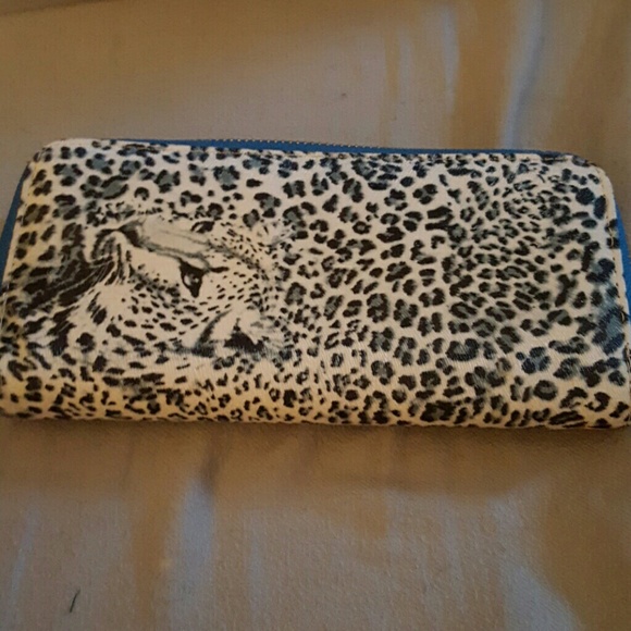 Wallet - Picture 1 of 1