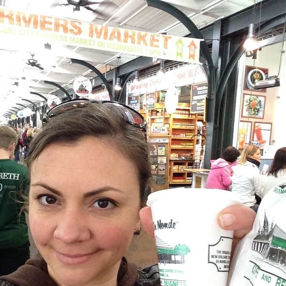 Meet your Posher, Leslie - Picture 1 of 1