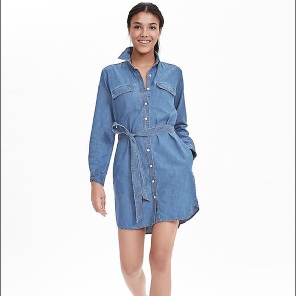 Banana Republic Dresses & Skirts - 🎉SALE🎉 BR denim shirt dress NWT!!!