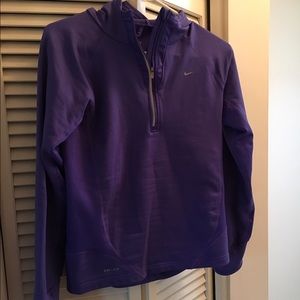 Nike hooded half zip